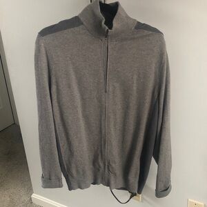 Banana Republic full zip sweater.Size L.